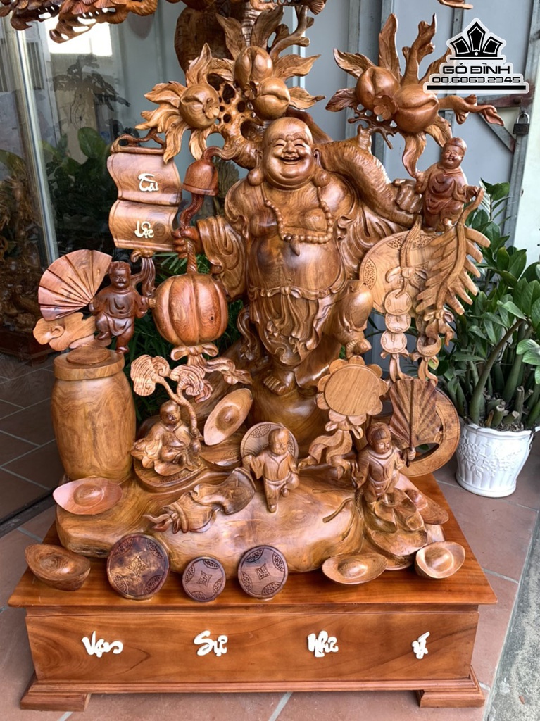 Tượng Phật Di Lăc Đứng Gốc Tùng Gỗ Hương Việt Cao 180 Ngang 106 Sâu 64 Cả Kỷ 210 (cm) 4