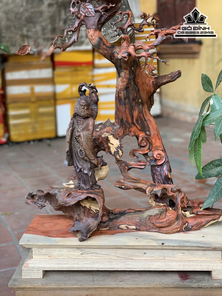 Tượng Đạt Ma Sư Tổ Giáo Hóa Gỗ Trắc Cao 69 Ngang 55 Sâu 28 Cả Kỷ 79 (cm) 0