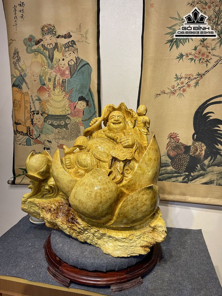 Tượng Phật Di Lặc Ngồi Đài Sen Gỗ Nu Kháo Cao 68 Ngang 56 Sâu 35 (cm) 0