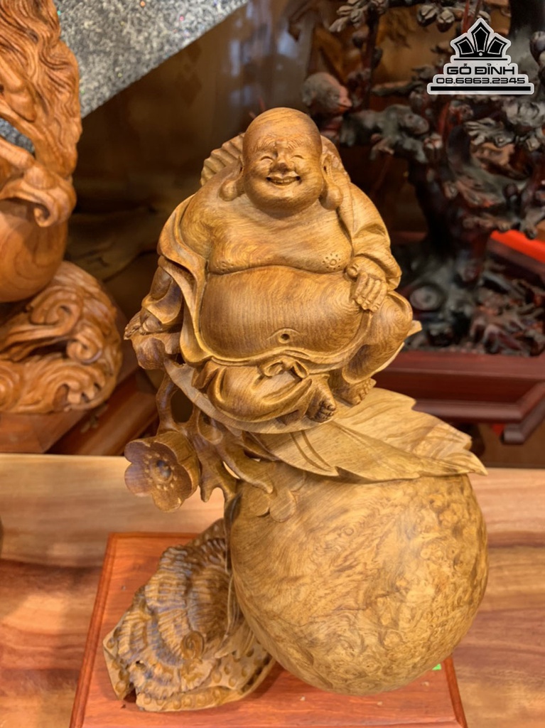 Tượng Phật Di Lặc Đứng Bao Tiền Gỗ Nu Hương Cao 32 Ngang 21 Sâu 14 (cm) 0