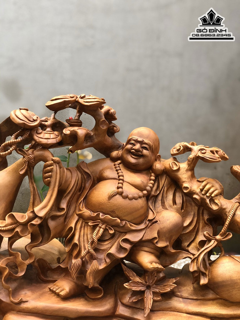 Tượng Phật Di Lặc Kéo Bao Tiền Gỗ Xá Xị (Gù Hương) Cao 45 Ngang 110 Sâu 26 (cm)3