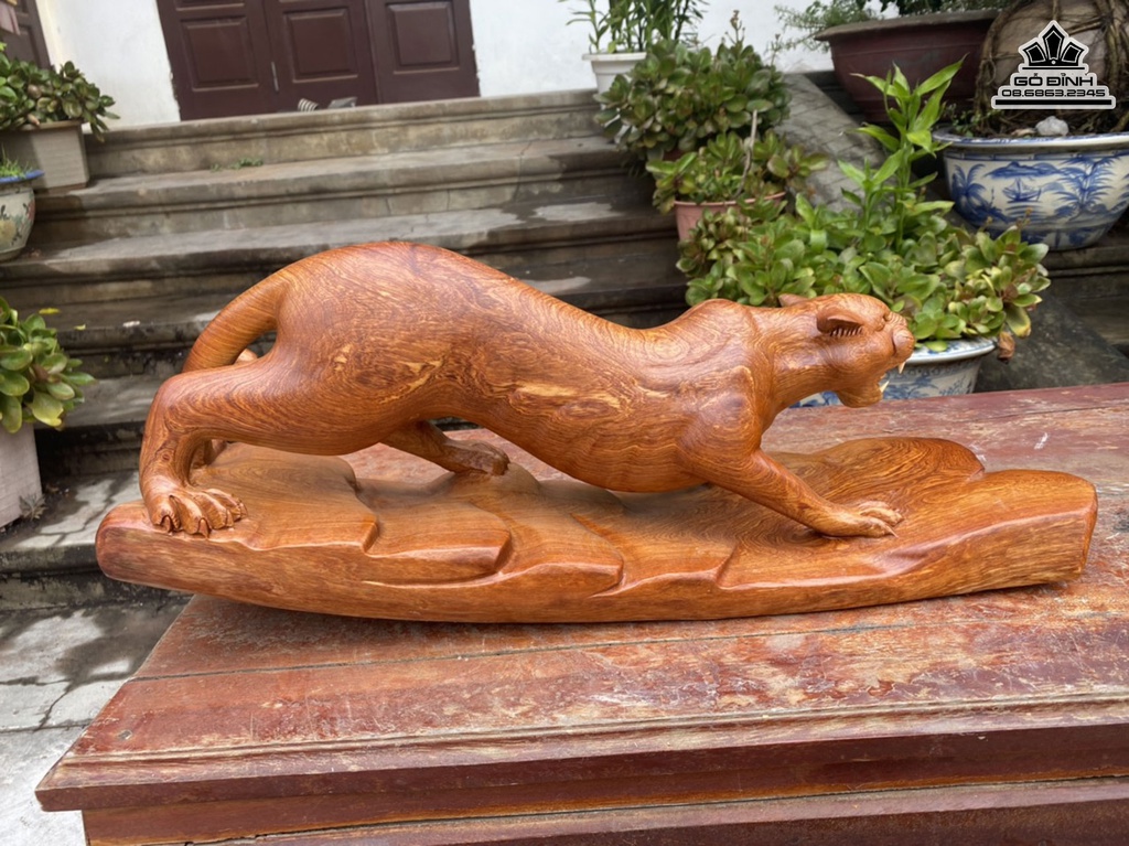Tượng Báo Gỗ Hương Cao 24 Ngang 58 Sâu 17 (cm) 3