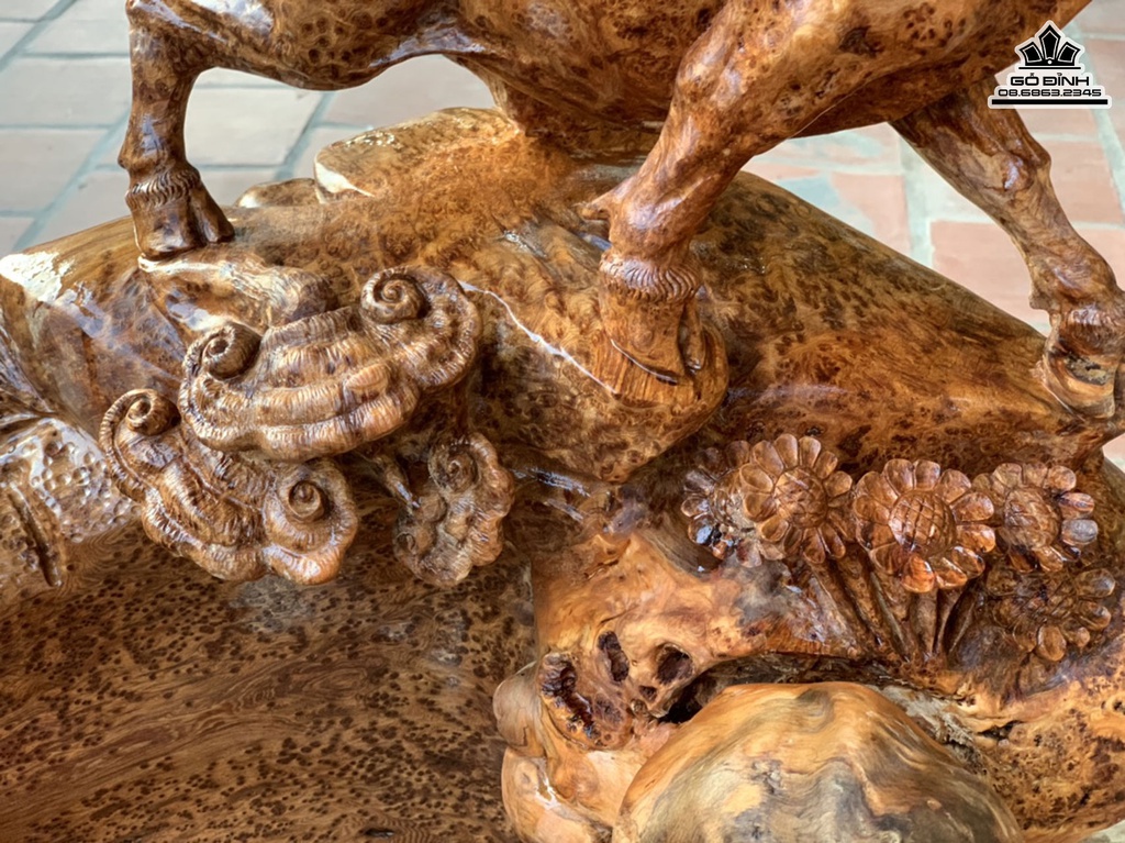 Tượng Bò Tót Gỗ Nu Ngọc Am Cao 66 Ngang 70 Sâu 36 (cm) 1