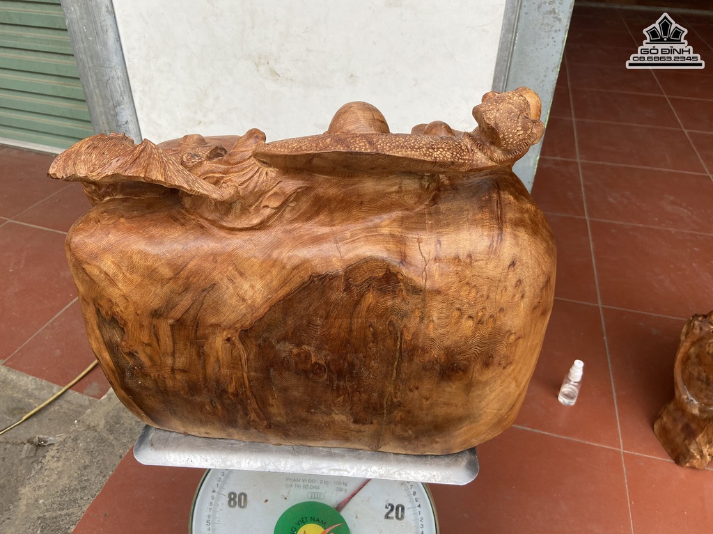 Tượng Phật Di Lặc Vác Gậy Như Ý Gỗ Ngọc Am Cao 34 Ngang 46 Sâu 28 (cm) 2