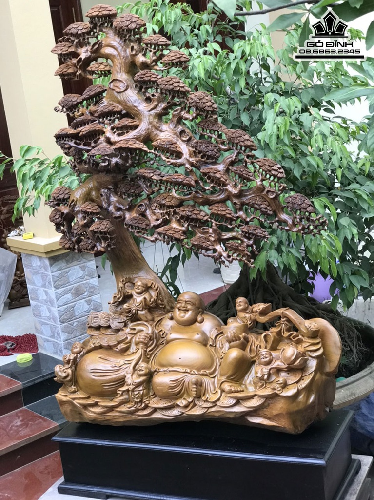 Tượng Phật Di Lặc Ngồi Gốc Tùng Gỗ Bách Xanh Cao 135 Ngang 103 Sâu 45 Cả Kỷ 155 (cm) 4