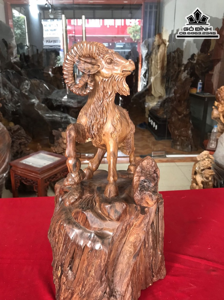 Tượng Dê Gỗ Bách Xanh Cao 48 ngang 25 Sâu 22 (cm) 1