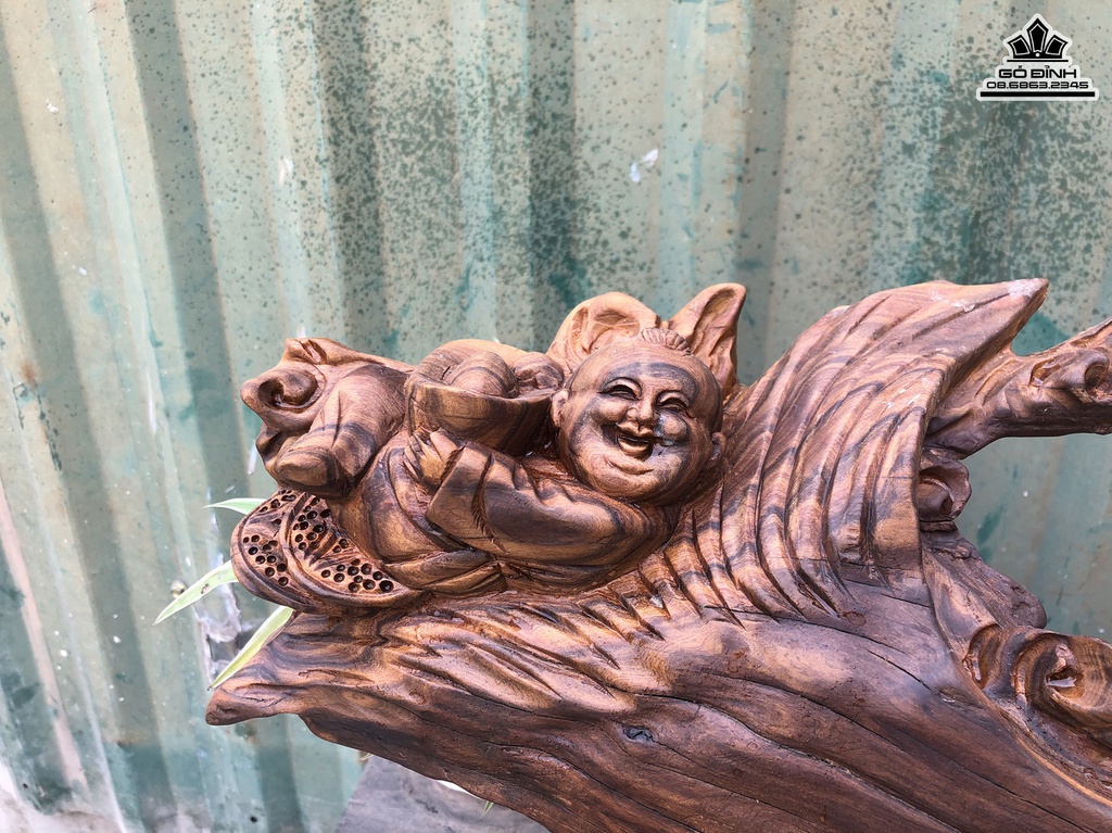 Tương Phật Di Lặc Cưỡi Cá Chép Gỗ Bách Xanh Cao 28 Ngang 59 Sâu 10 (cm) 0