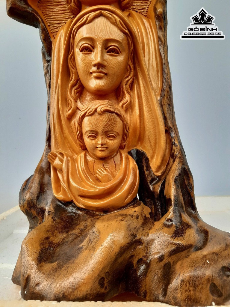 Tượng Gia Đình Thánh Gia Gỗ Trai Cao 55 Ngan 24 Sâu 13 (cm) 1