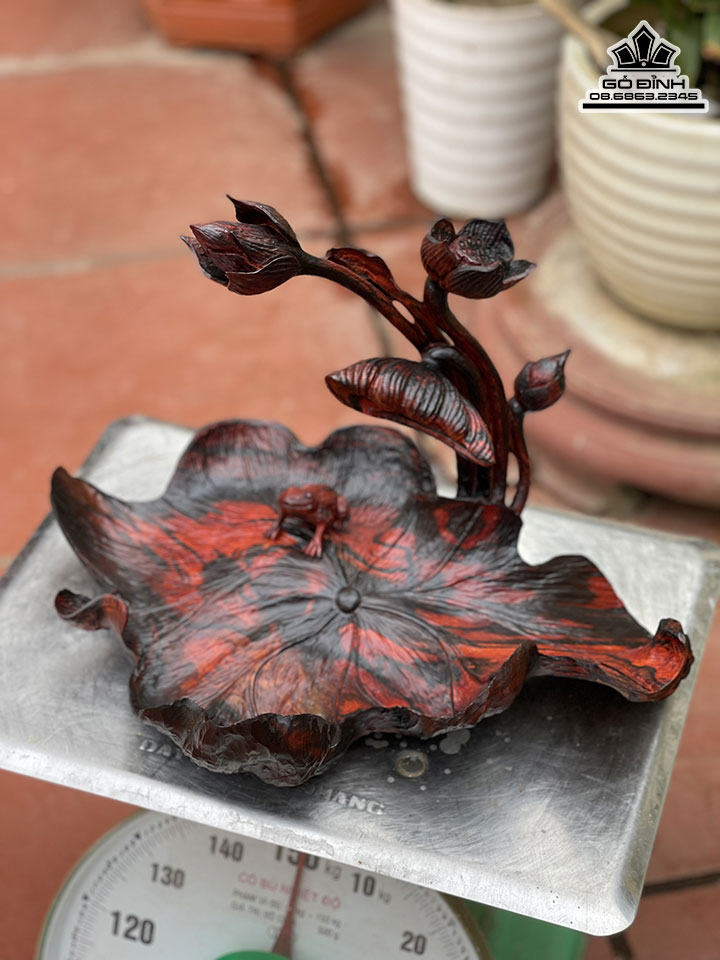 Tượng Hoa Sen Gôc Trắc Cao 32 Ngang 42 Sâu 30 (cm) 1