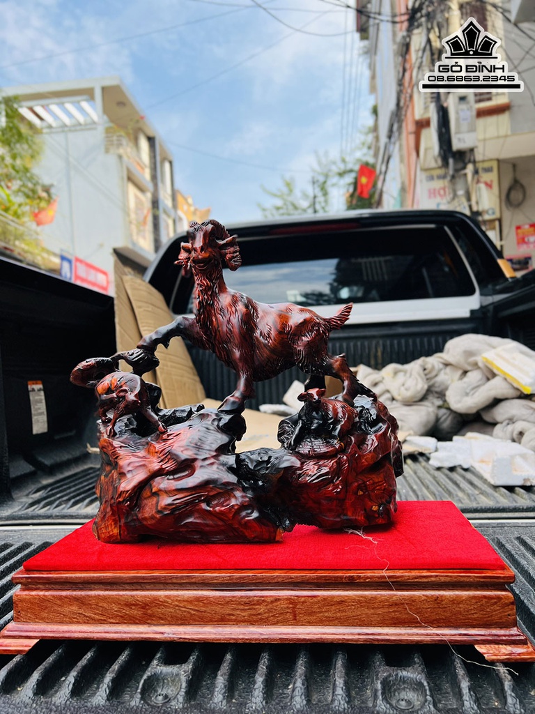 Tượng Dê Gỗ Trắc Cao 44 Ngang 37 Sâu 22 (cm) 1