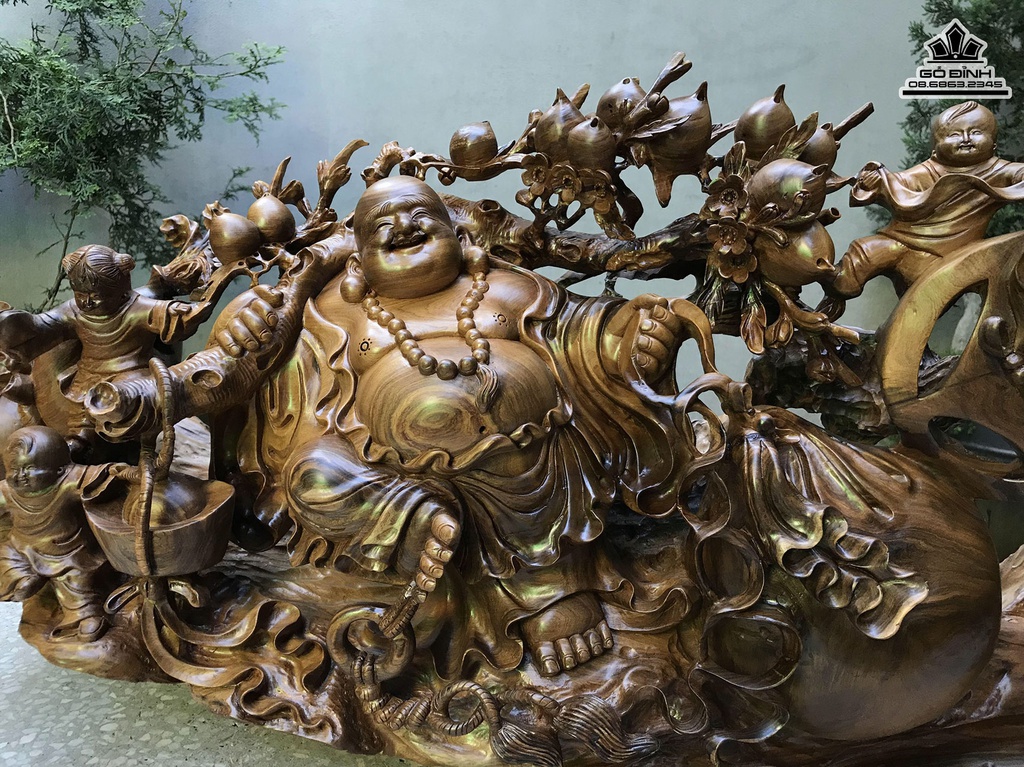 Tượng Phật Di Lặc Gỗ Bách Xanh Cao 46 Ngang 100 Sâu 25 (cm) 0