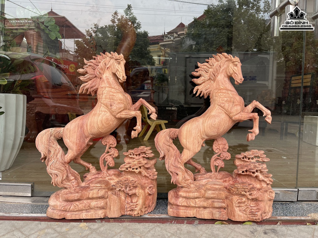 Tượng Ngựa (Nhất Mã) Gỗ Hương Cao Cả Kỷ 77 Ngang 44 Sâu 15 (cm) 0