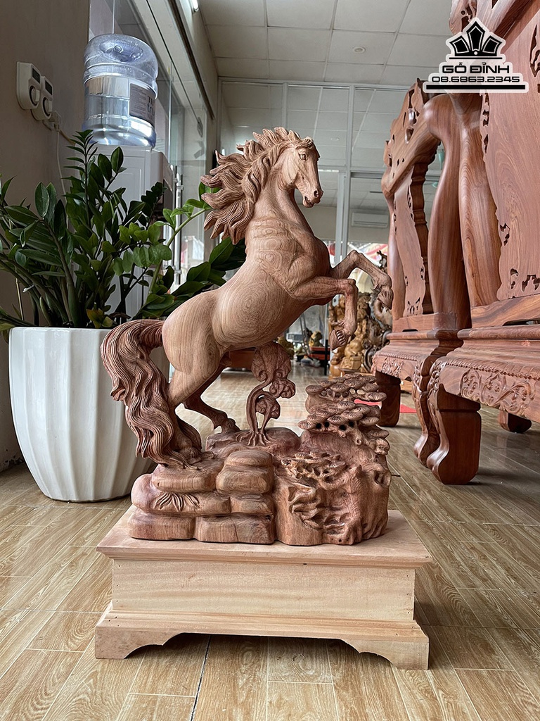 Tượng Ngựa (Nhất Mã) Gỗ Hương Cao Cả Kỷ 77 Ngang 44 Sâu 15 (cm) 2