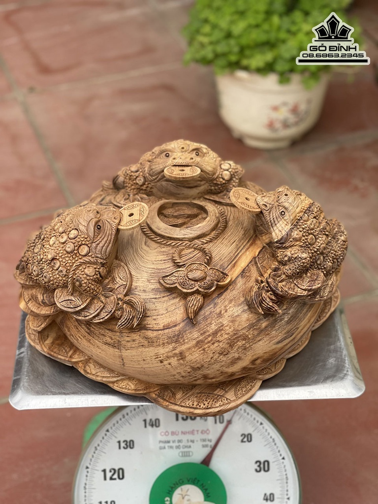 Tượng Cóc(Tam Cóc) Chấn Chum Gỗ Ngọc Am Cao 23 Ngang 45 Sâu 40 (cm) 1