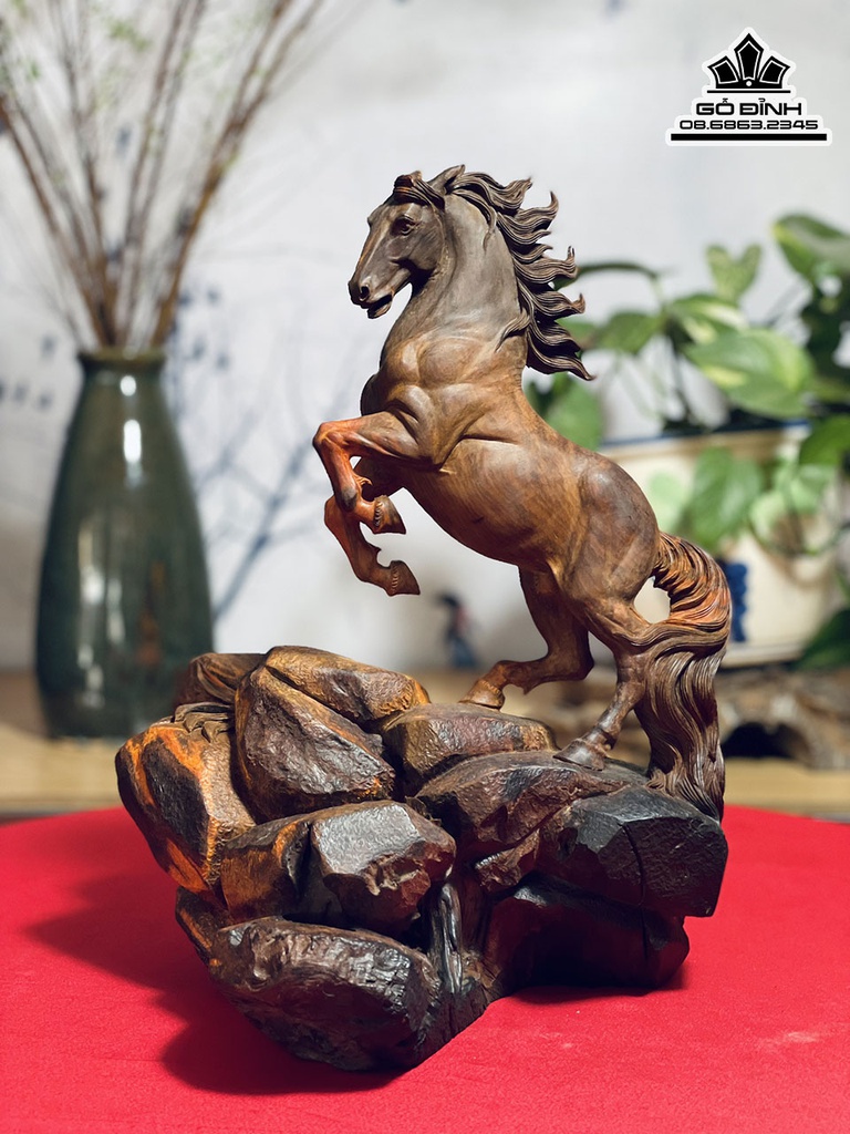 Tượng Ngựa (Nhất Mã) Gỗ Trắc Cao 34 Ngang 27 Sâu 23 (cm) 1