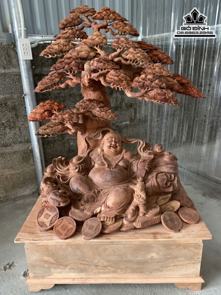 Tượng Phật Di Lặc Ngồi Gốc Tùng Gỗ Hương Cao Cả Kỷ 126 Ngang 87 Sâu 56 (cm) 2