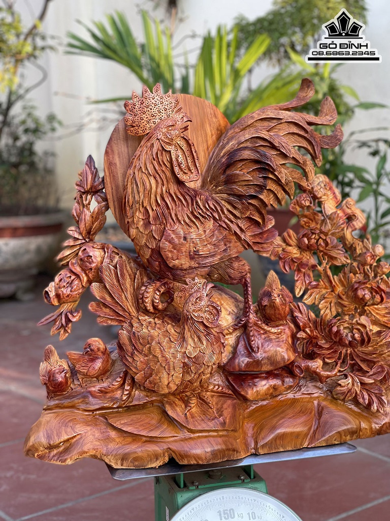 Tương Gia Đình Gà Gỗ Hương Viết Cao 65 Ngang 80 Sâu 30 (cm) 3