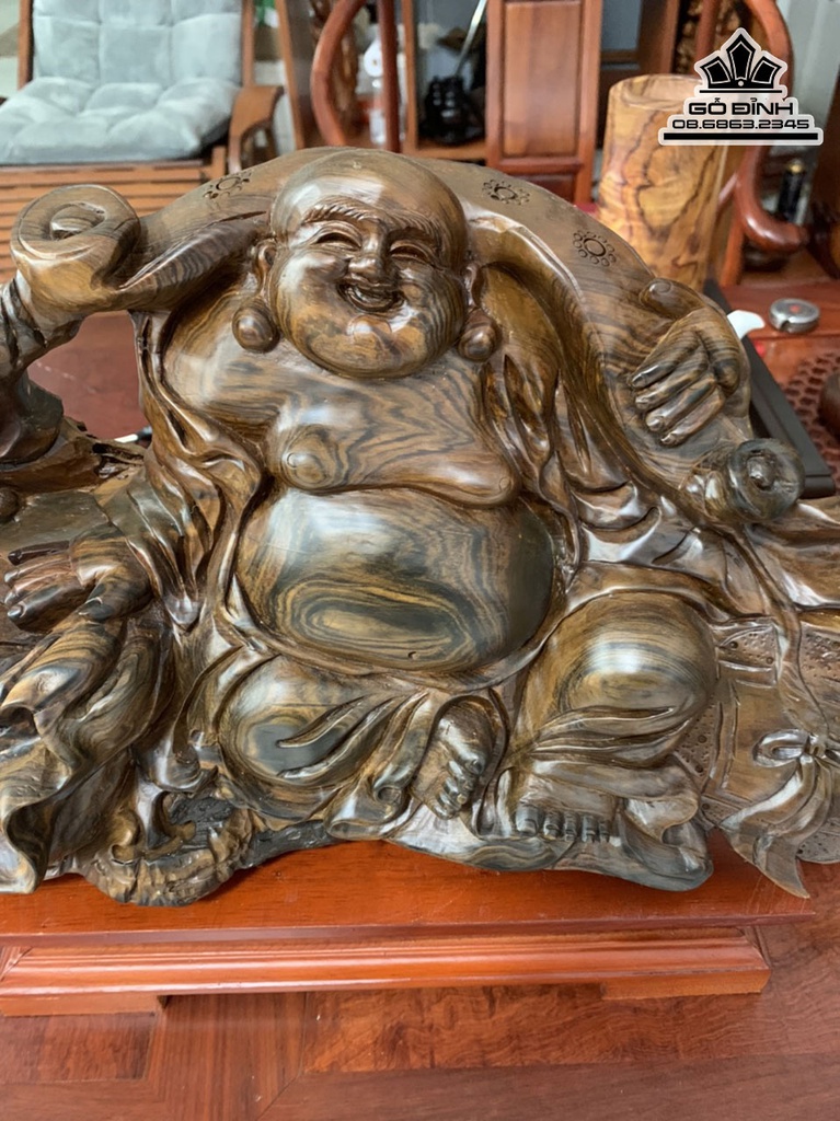 Tượng Phật Di Lặc Gỗ Bách Xanh Cao 26 Ngang 46 Sâu 18 (cm) 3