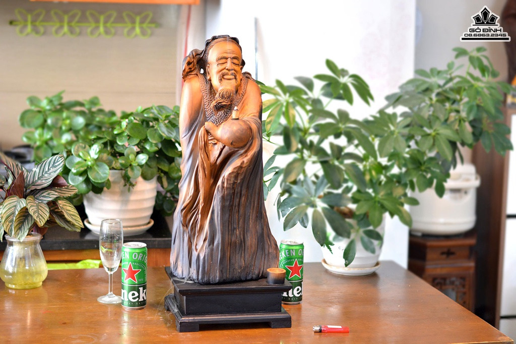 Tượng Thần Trà Lục Vũ Gỗ Bách Xanh Cao 62 Ngang 25 Sâu 18 (cm) 1