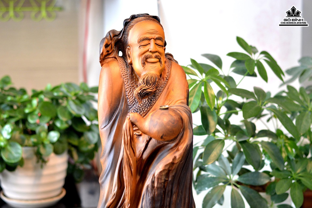 Tượng Thần Trà Lục Vũ Gỗ Bách Xanh Cao 62 Ngang 25 Sâu 18 (cm) 3