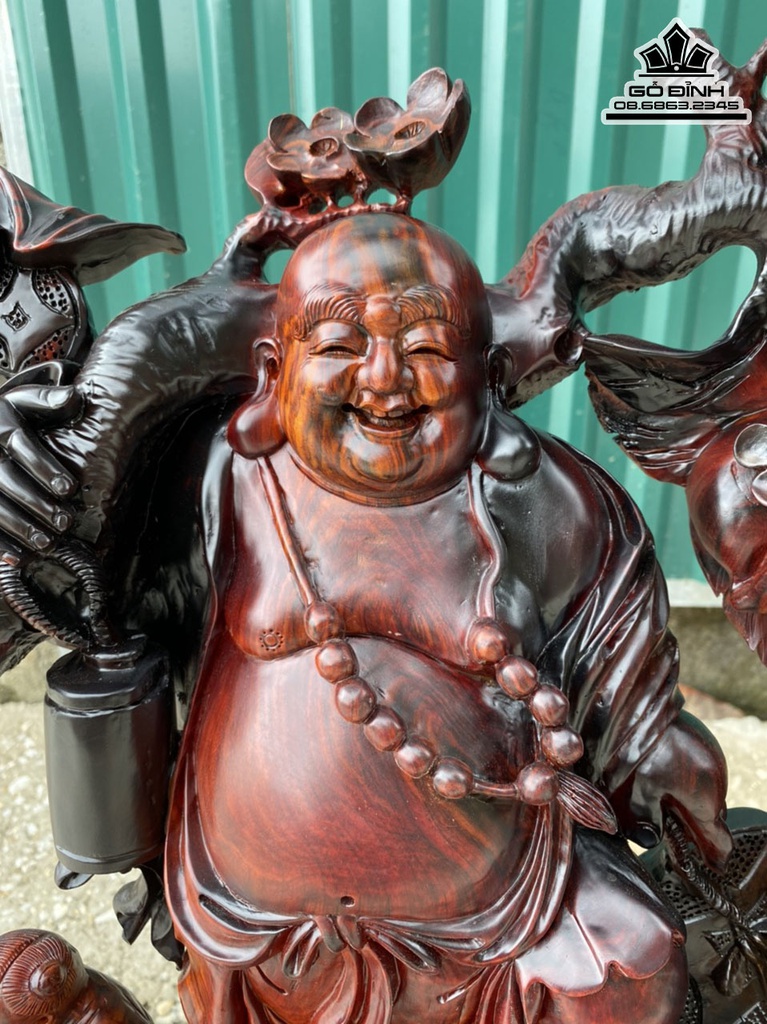 Tượng Phật Di Lặc Tam Phúc Đứng Gốc Tùng Gỗ Trắc Cao 131 Ngang 75 Sâu 40 (cm) 3