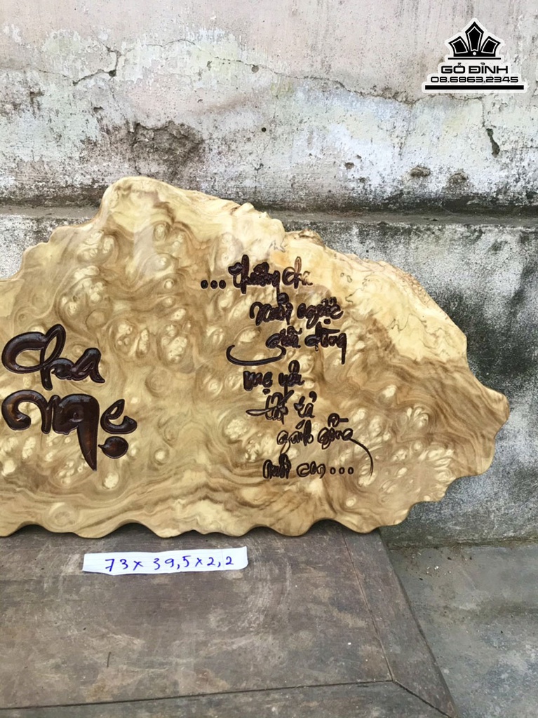 Tranh Gỗ Cha Mẹ Gỗ Nu Nghiến Cao 73 Ngang 39.5 Sâu 2.2 (cm) 1