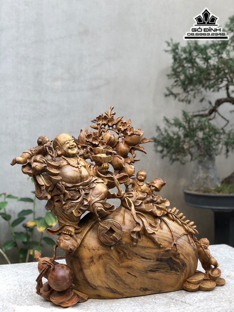 Tượng Di Lặc Kéo Bao Tiền Gỗ Xá Xị Cao 63 Ngang 70 Sâu 28 (cm) 1