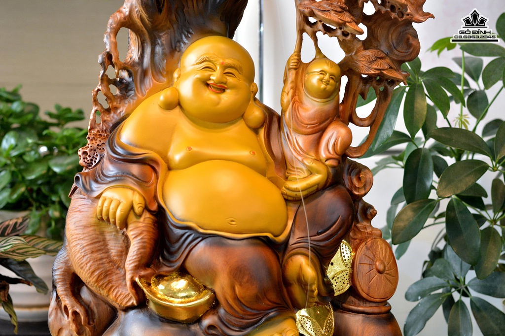 Tượng Di Lặc Ngồi Cành Tùng Gỗ Bách Xanh Cao 88 Ngang 36 Sâu 20 (cm) 1