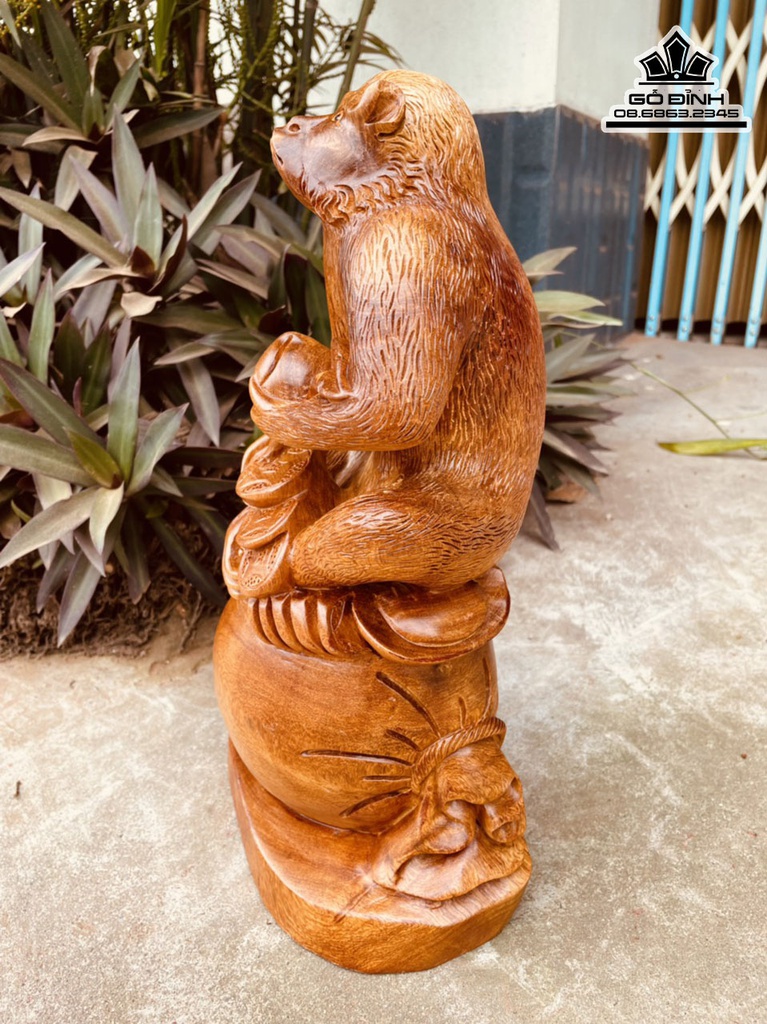 Tượng Khỉ Gỗ Hương Cao 41 Ngang 25 Sâu 16 (cm) 0