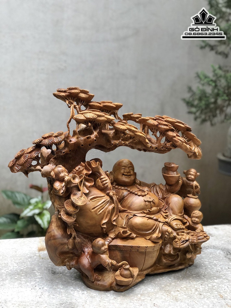 Di Lặc Ngồi Gốc Tùng Gỗ Xá Xị Cao 52 Ngang 60 Sâu 32 (cm) 2