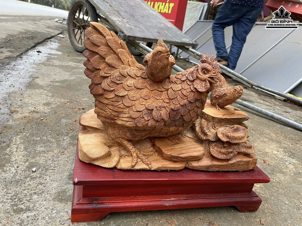 Tượng Gia Đình Gà Gỗ Ngọc Am Cao 40 Ngang 30 Sâu 27 (cm) 0