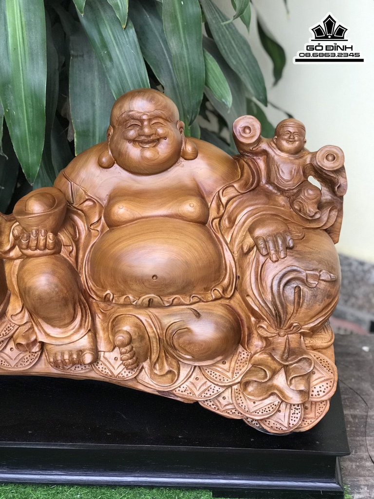 Tượng Di Lặc Ngồi Bao Tiền Gỗ Bách Xanh Cao 50 Ngang 80 Sâu 29 (cm) 0