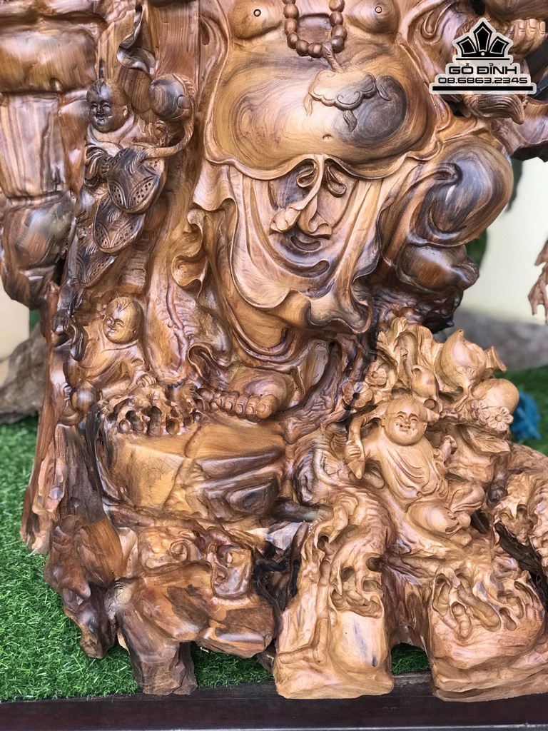 Tượng Phật Di Lặc Đứng Gốc Tùng Gỗ Bách Xanh Cao 101 Ngang 73 Sâu 60 (cm)5