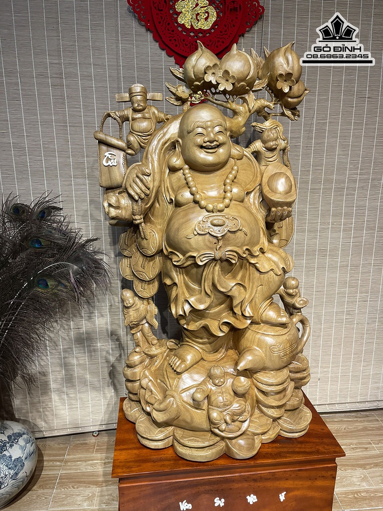 Tượng Phật Di Lặc Vác Cành Đào Gỗ Xá Xị Cao 113 Ngang 60 Sâu 33 (cm)4