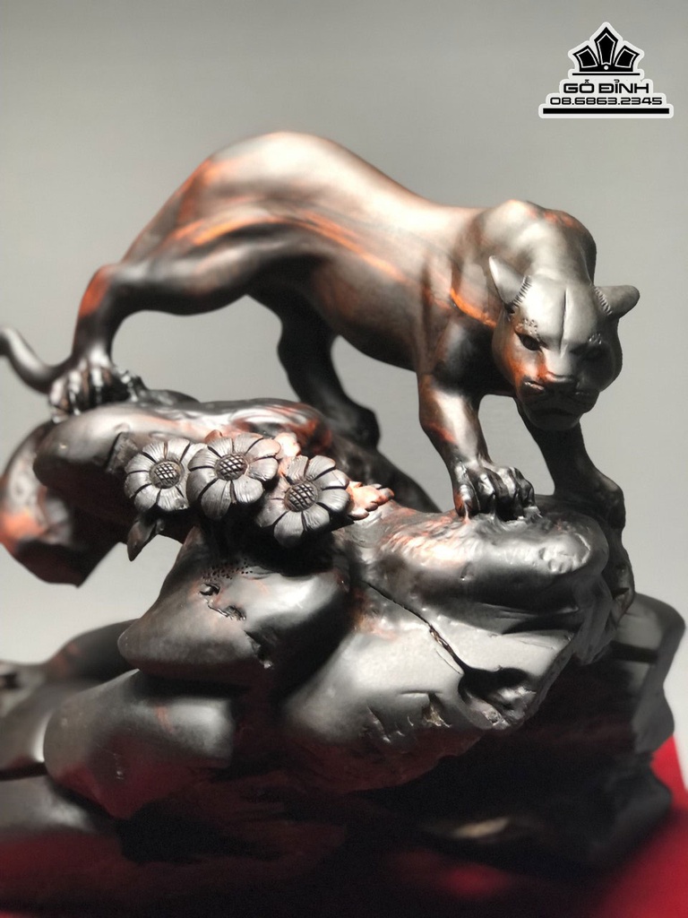 Tượng Báo Gỗ Trắc Liền Khối Cao 32 Ngang 42 Sâu 24 (cm) 1