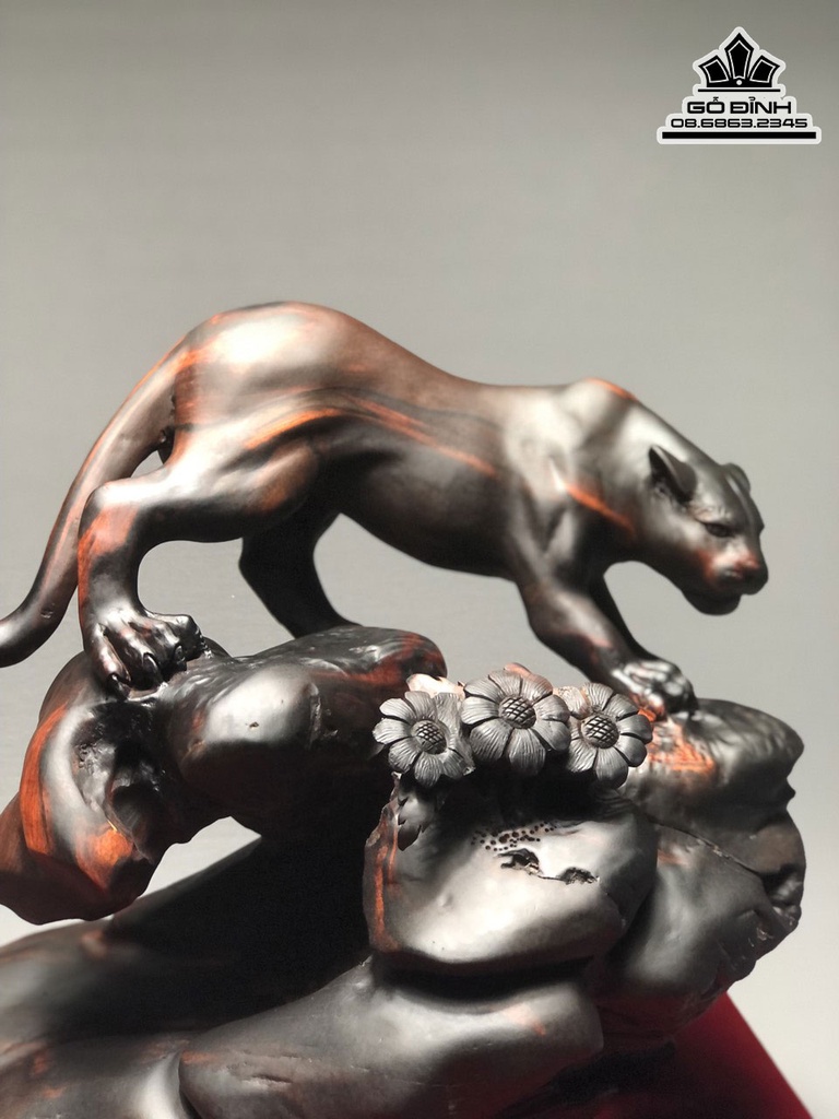 Tượng Báo Gỗ Trắc Liền Khối Cao 32 Ngang 42 Sâu 24 (cm) 3