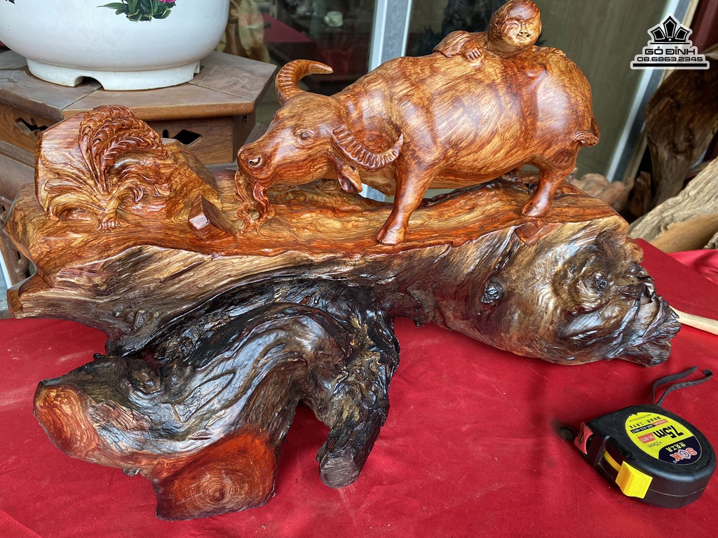 Tượng Trâu Gỗ Hương Liền Khối Cao 33 Ngang 58 Sâu 23 (cm) 3