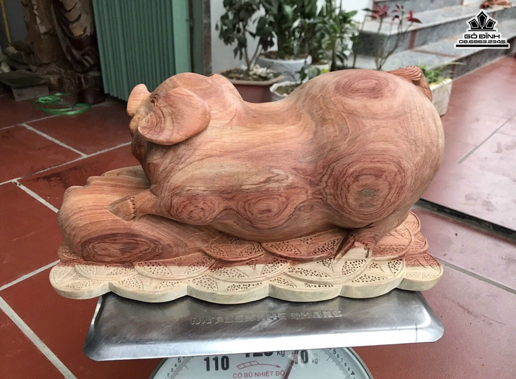 Tượng Heo Gỗ Hương Cao 21 Ngang 40 Sâu 20 (cm) 3