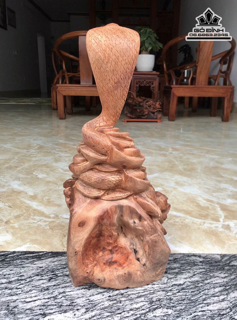 Tượng Rắn Gỗ Hương Cao 48 Ngang 20 Sâu 20 (cm) 2