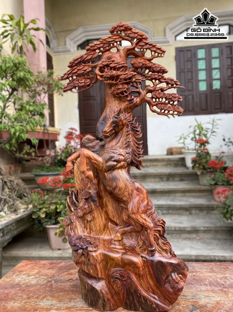 Tượng Ngựa Đứng Gốc Tùng Gỗ Hương Cao 83 Ngang 40 Sâu 19 (cm) 0