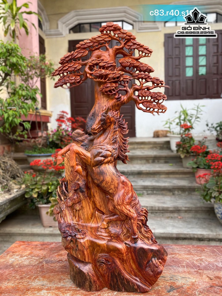 Tượng Ngựa Đứng Gốc Tùng Gỗ Hương Cao 83 Ngang 40 Sâu 19 (cm) 1