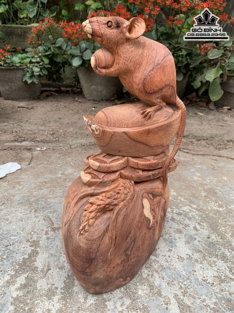 Tượng Chuột Đứng Bao Tiền Gỗ Hương Liền Khối Cao 33 Ngang 20 Sâu 17 (cm) 0