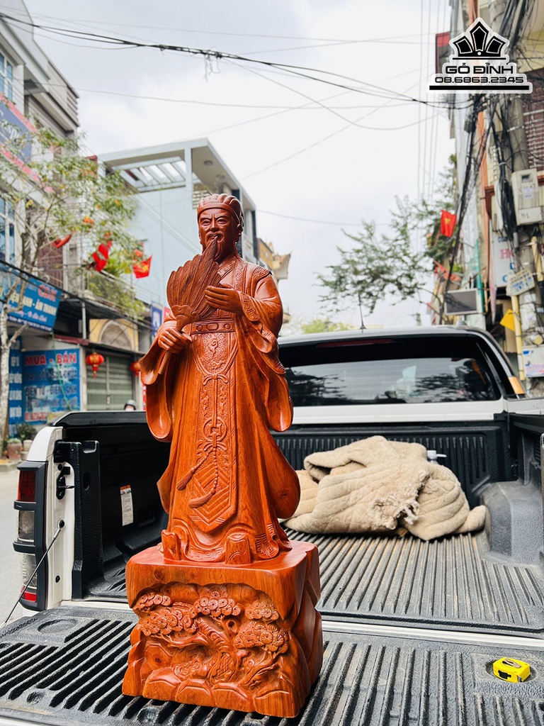 Tượng Gia Cát Lượng (Khổng Minh)Gỗ Hương Cao 100 Ngang 35 Sâu 22 (cm)6