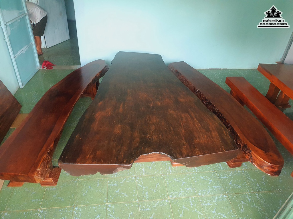 Bộ Bàn Ghế Gỗ Muồng Đen Nguyên Khối 3