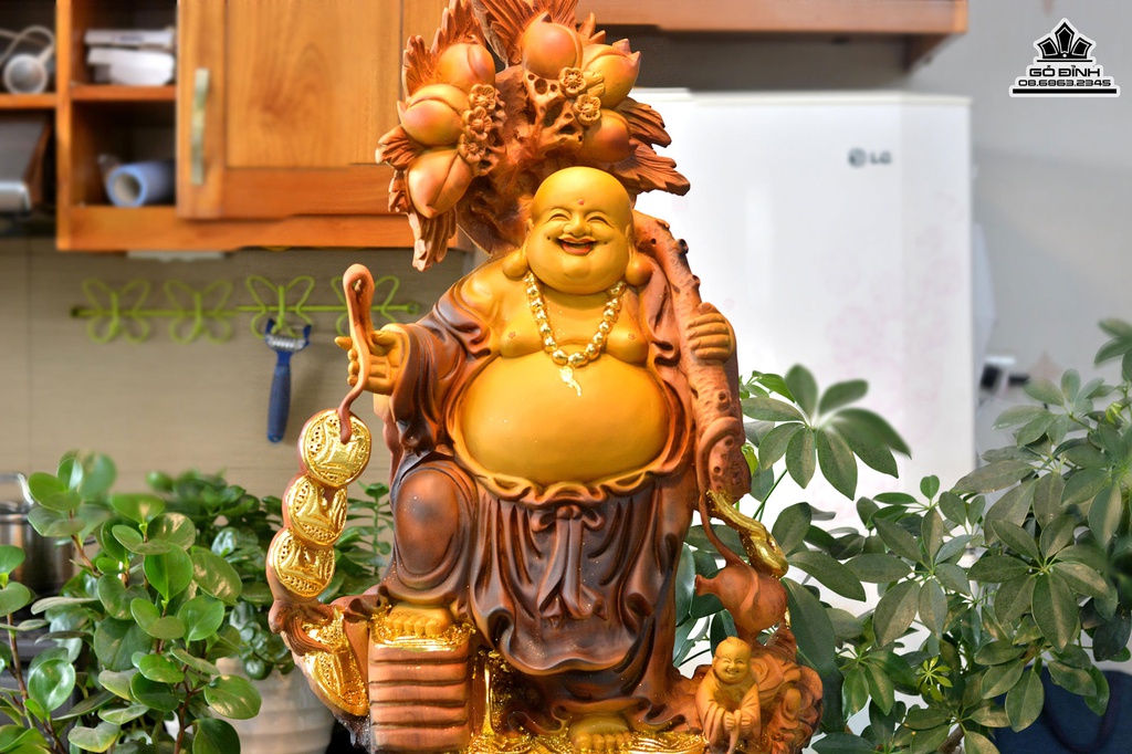 Tượng Phật Di Lặc Gỗ Xá Xị (Gù Hương)Cao 95 Ngang 45 Sau 16 (cm)4