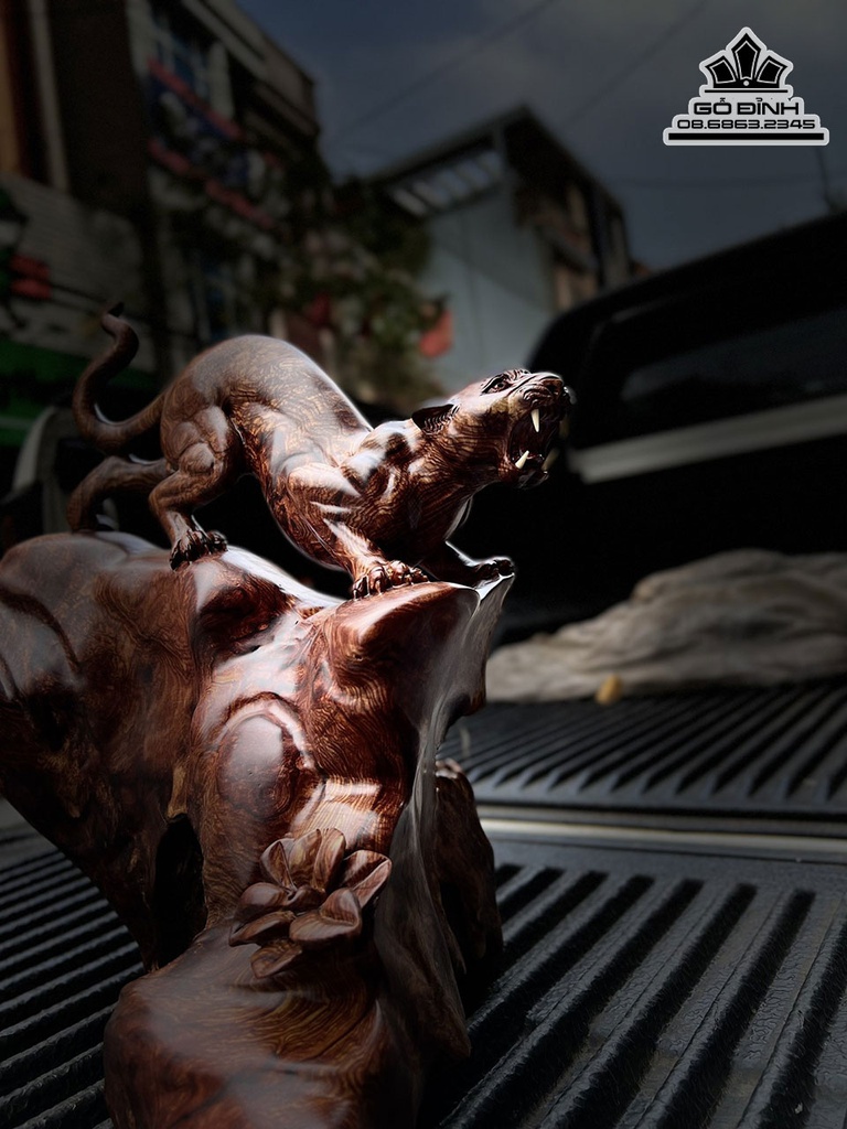 Tượng Báo Săn Mồi Gỗ Cẩm Gia Lai Liền Khối Cao 39 Ngang 36 Sâu 22 (cm) 2