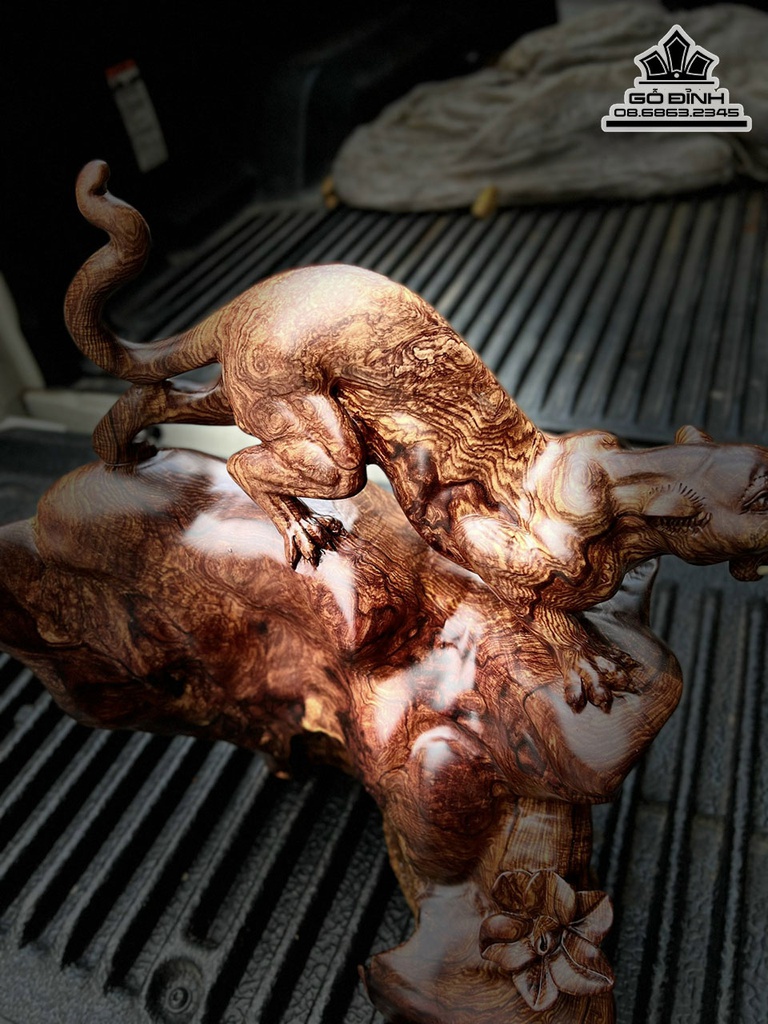 Tượng Báo Săn Mồi Gỗ Cẩm Gia Lai Liền Khối Cao 39 Ngang 36 Sâu 22 (cm) 5