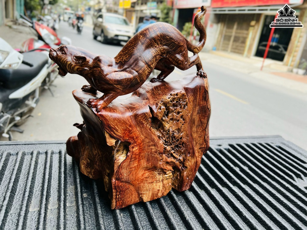 Tượng Báo Săn Mồi Gỗ Cẩm Gia Lai Liền Khối Cao 39 Ngang 36 Sâu 22 (cm) 6