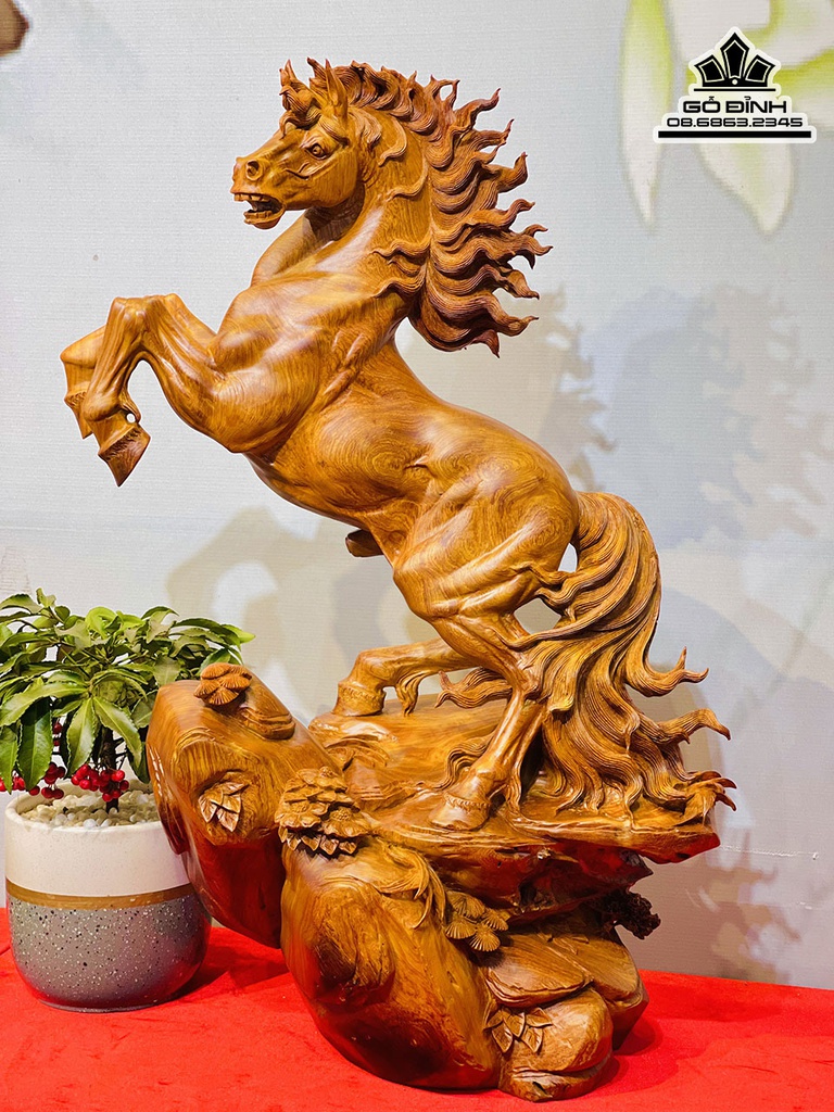 Tượng Ngựa Nhất Mã Gỗ Hương Cao 77 Ngang 60 Sâu 35 (cm)6