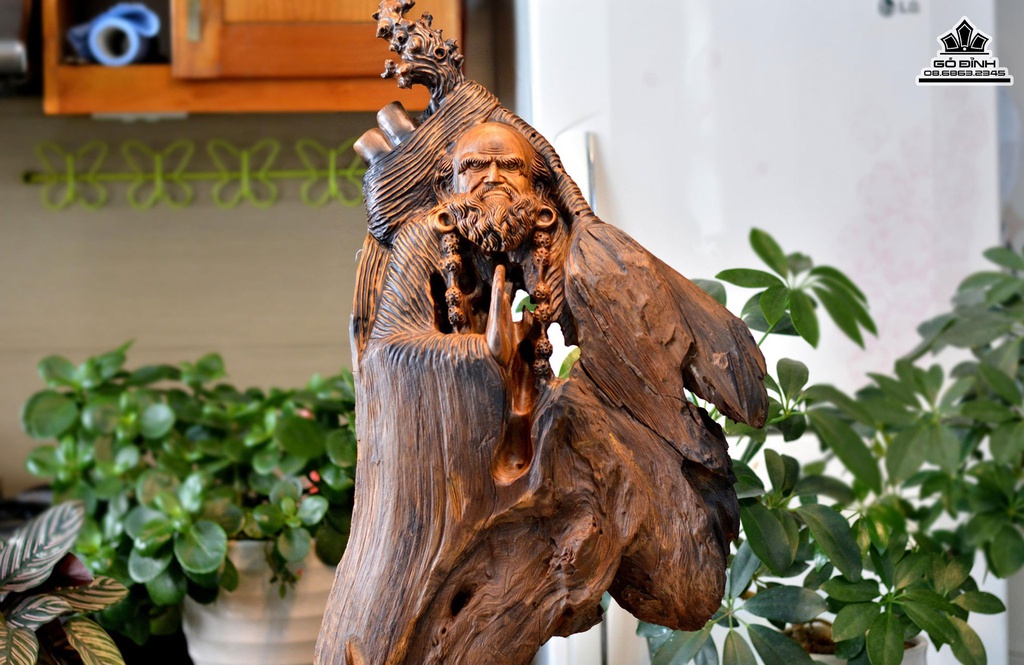 Tượng Đạt Ma Sư Tổ Gỗ Bách Xanh Cao 75 Ngang 35 Sâu 11 (cm) 0